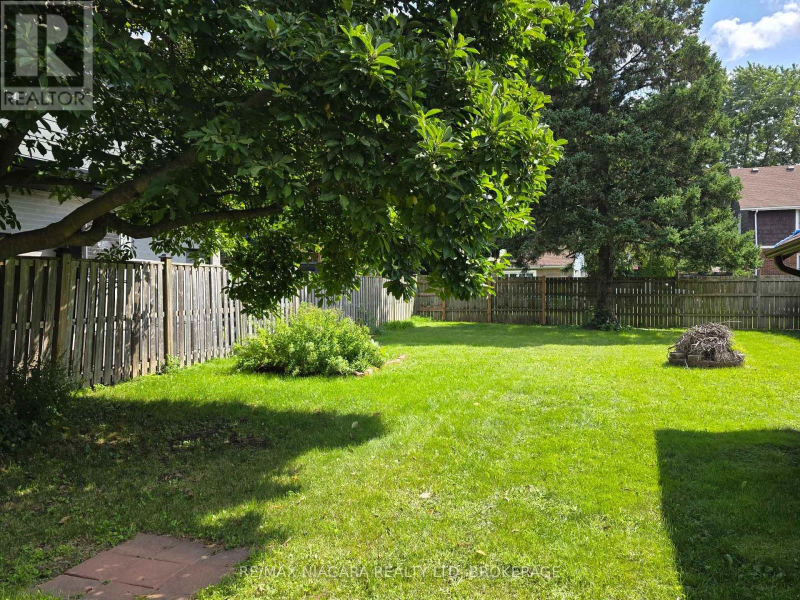 5944 Dorchester Road, Niagara Falls, Ontario L2G 5S9 - Photo 34 - X13724626