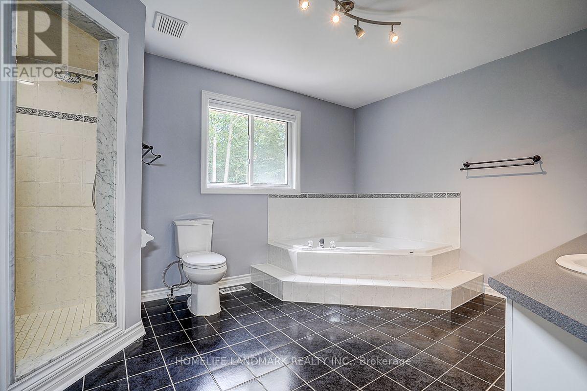 31 Crimson Ridge Road, Barrie, Ontario  L4N 9R8 - Photo 24 - S13721562