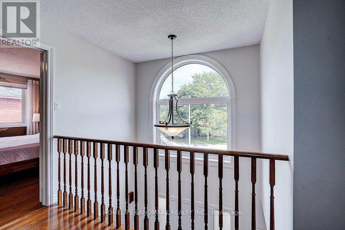 31 Crimson Ridge Road, Barrie, Ontario  L4N 9R8 - Photo 20 - S13721562