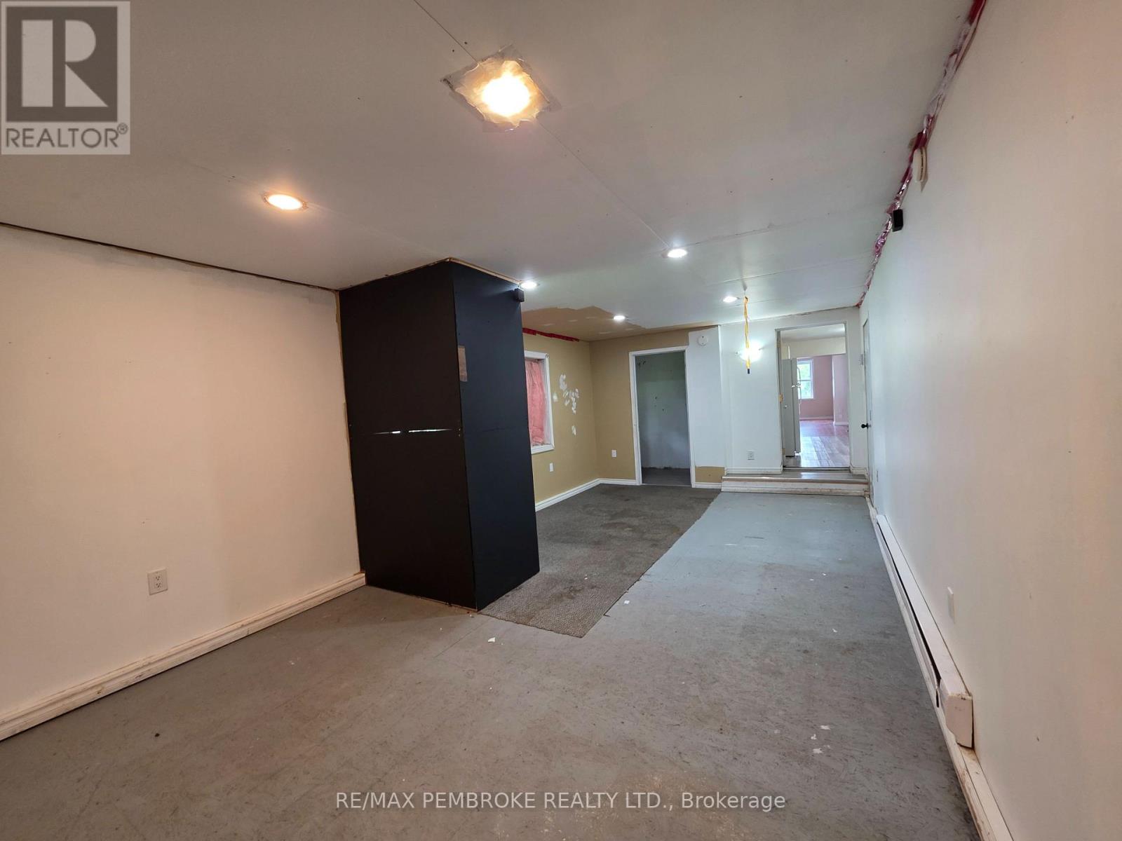 459 Somerset Street, Pembroke, Ontario  K8A 4C5 - Photo 19 - X13508268