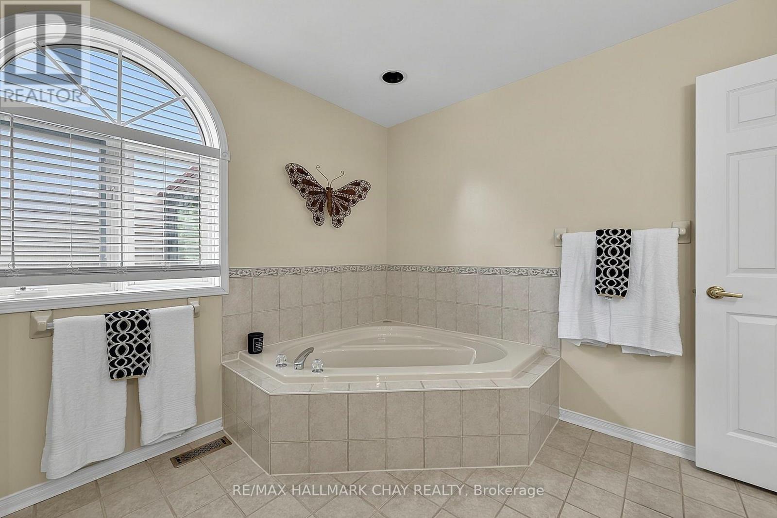 24 - 204 Riverview Road, New Tecumseth, Ontario  L9R 1Y2 - Photo 23 - N13724638