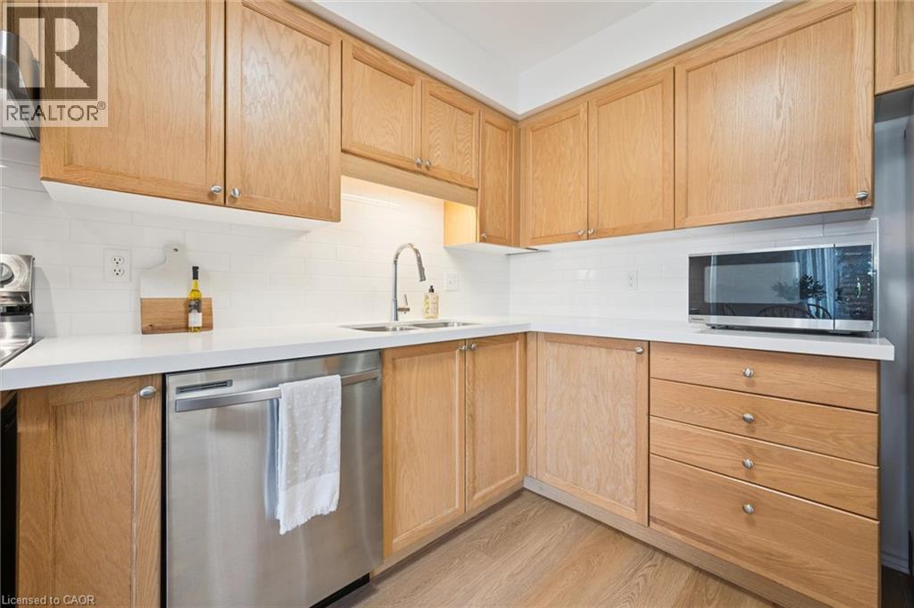 151 Clairfields Drive Unit# 3, Guelph, Ontario  N1L 1P5 - Photo 7 - 40859217