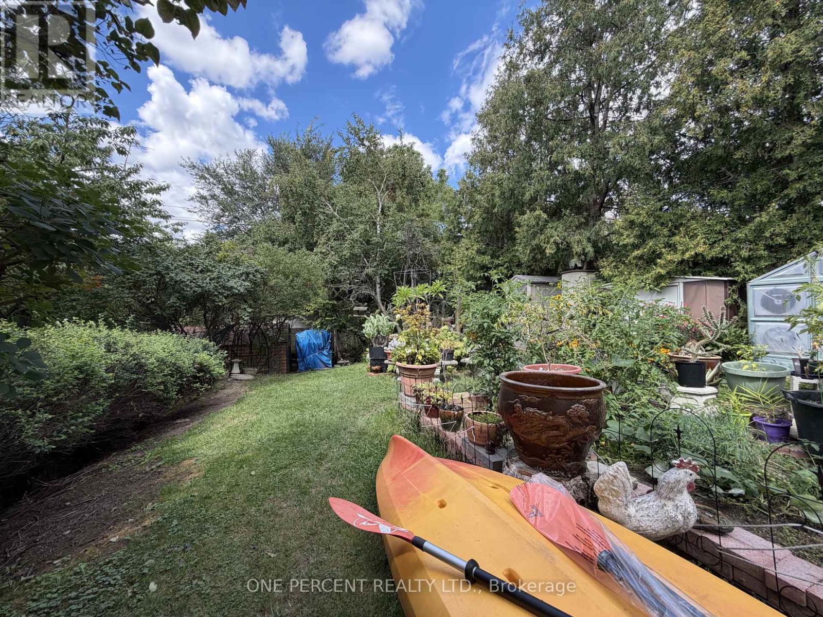 112 Yore Road, Toronto, Ontario M6M 1X1 - Photo 21 - W13724636