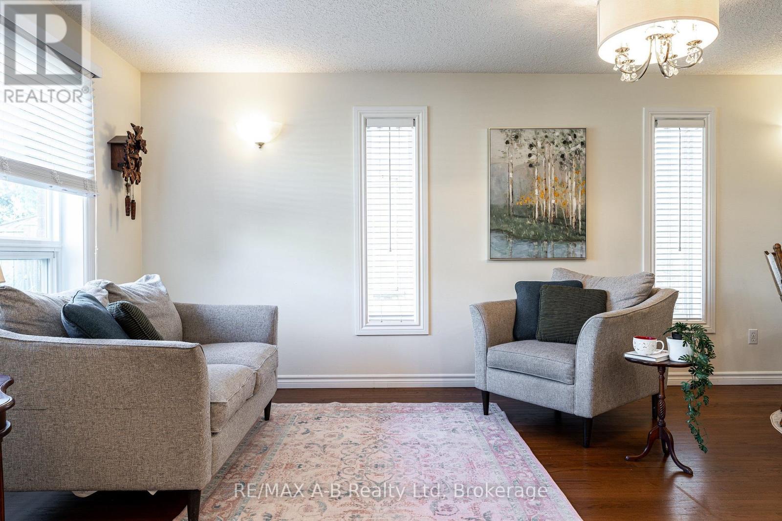 10 Buckingham Drive, Stratford, Ontario  N5A 7Z9 - Photo 17 - X13723492