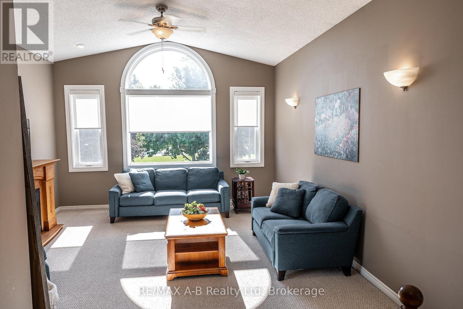 10 Buckingham Drive, Stratford, Ontario  N5A 7Z9 - Photo 33 - X13723492