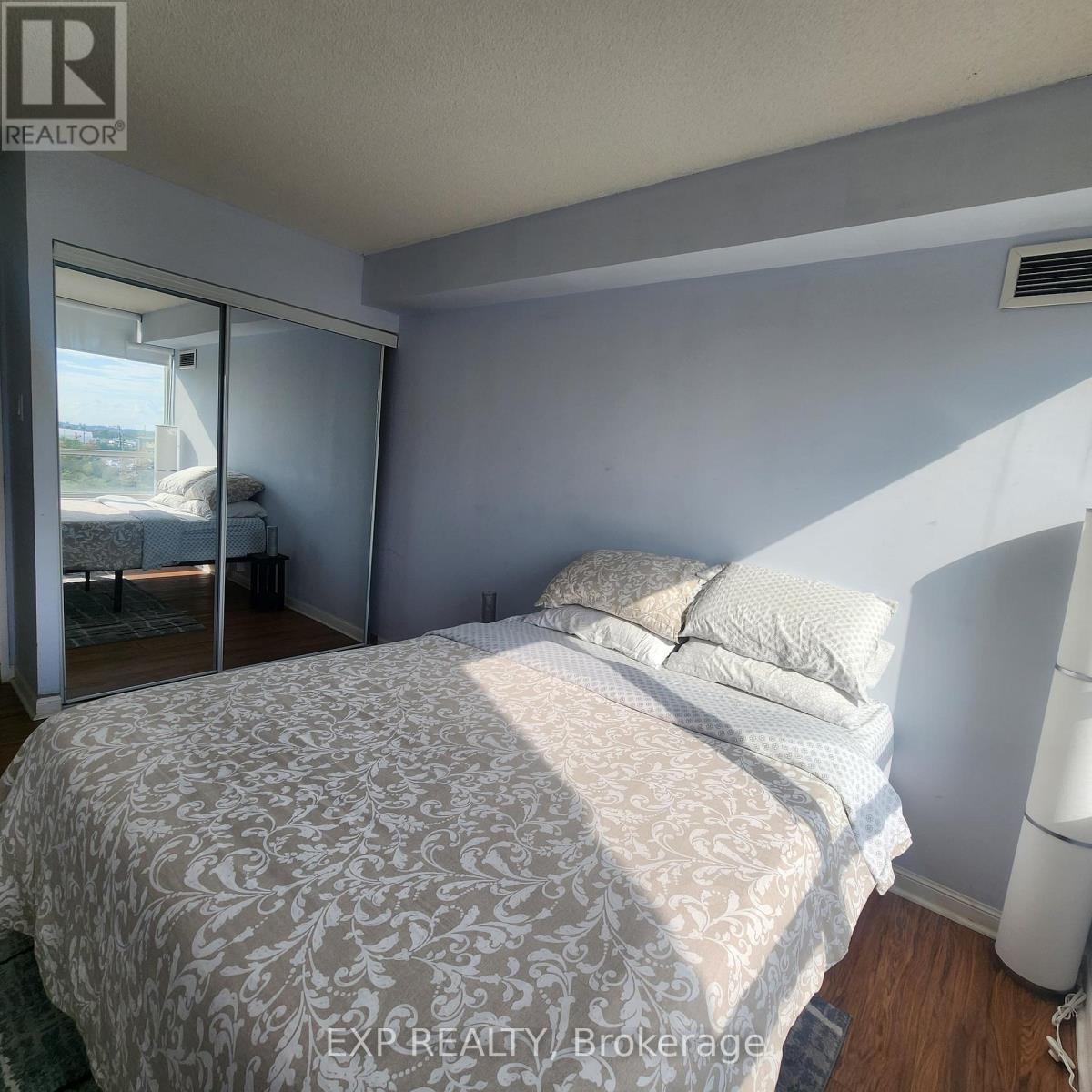 409 - 550 Webb Drive, Mississauga, Ontario L5B 3Y4 - Photo 7 - W13716646