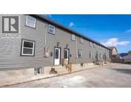 55 WINNIETT Street, Brantford, Ontario