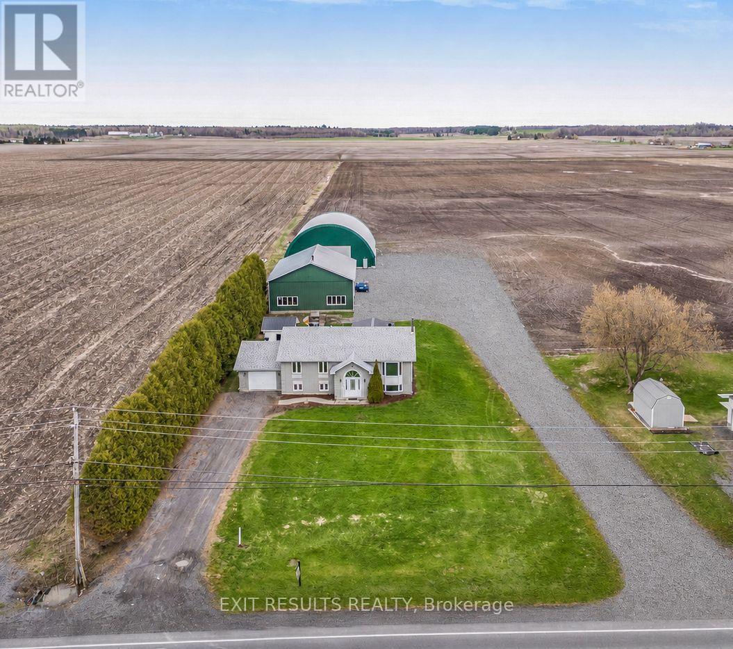 1887 Champlain Street, Clarence-Rocklan, Ontario  K0A 1N0 - Photo 2 - X13724642