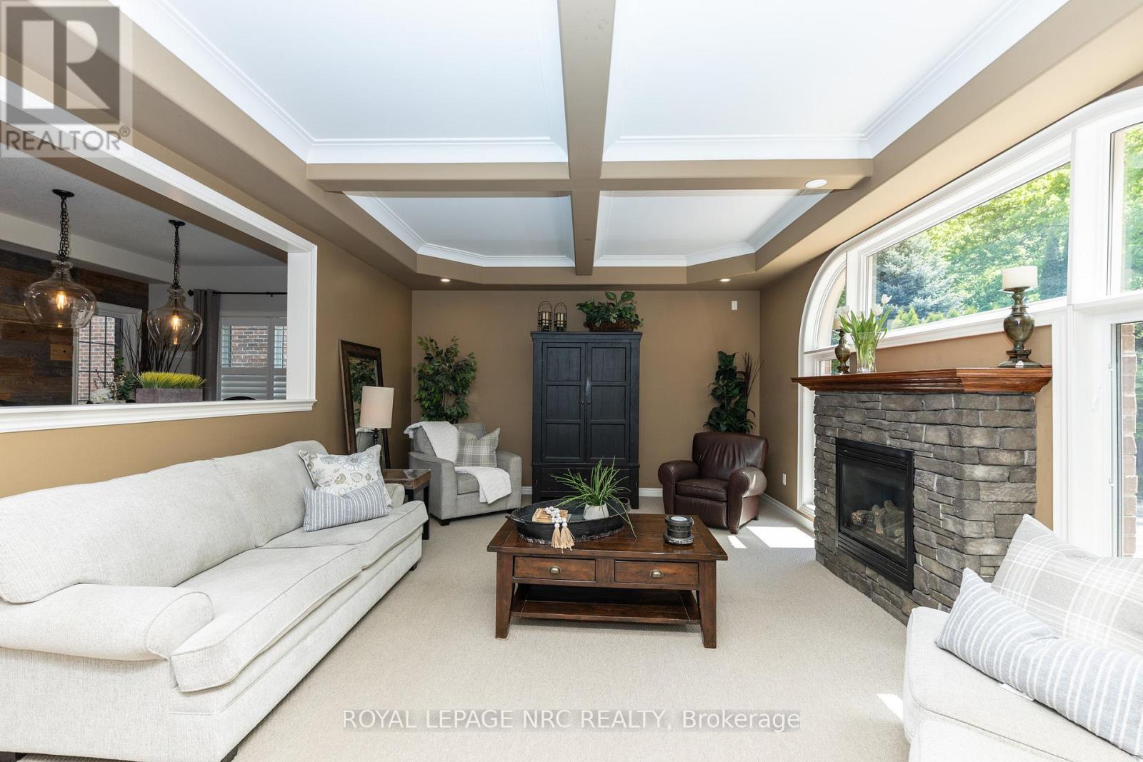 27 Bell Avenue, Grimsby, Ontario  L3M 1B2 - Photo 15 - X13724652