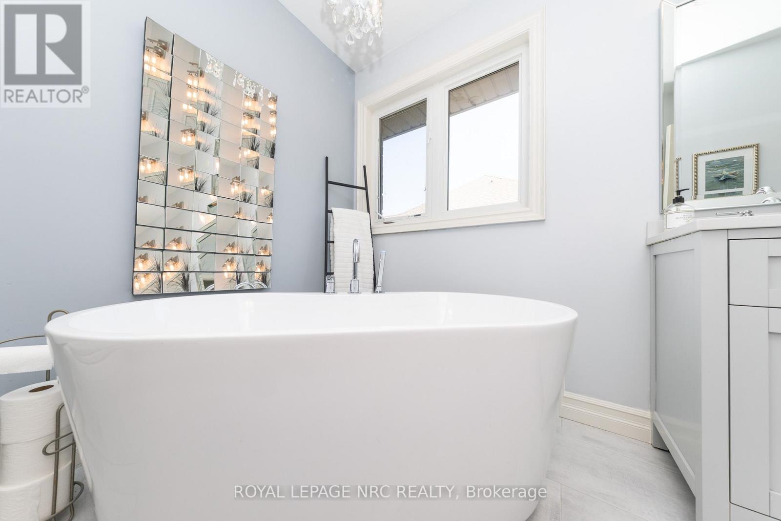 27 Bell Avenue, Grimsby, Ontario  L3M 1B2 - Photo 29 - X13724652