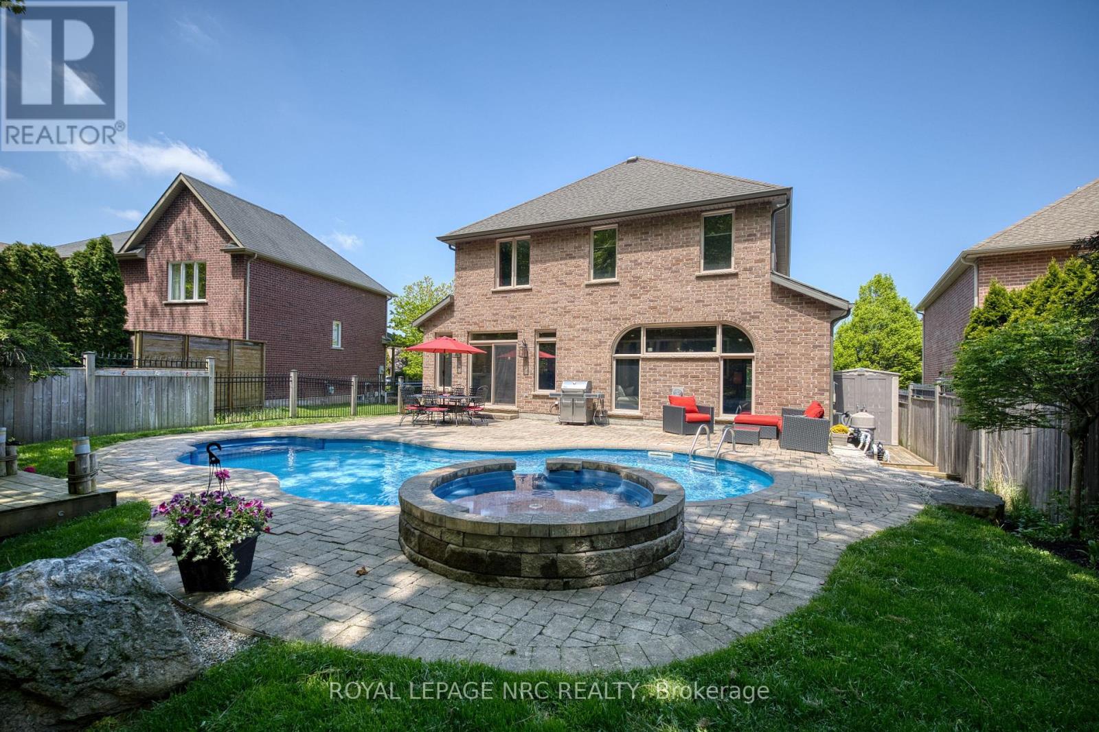 27 Bell Avenue, Grimsby, Ontario  L3M 1B2 - Photo 6 - X13724652