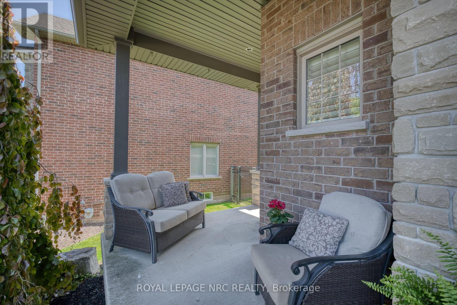 27 Bell Avenue, Grimsby, Ontario  L3M 1B2 - Photo 7 - X13724652