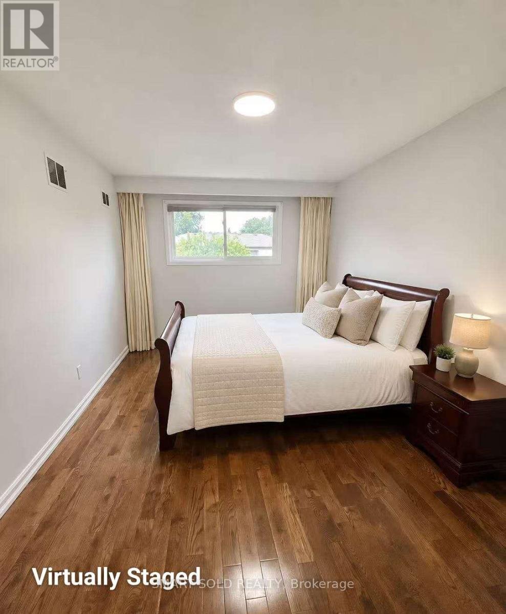 Main + Upper - 31 Silas Hill Drive, Toronto, Ontario  M2J 2X8 - Photo 8 - C13724670