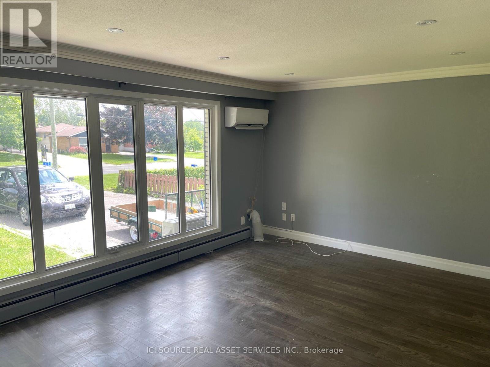 Main Fl - 448 Wilson Road N, Oshawa, Ontario  L1G 6E7 - Photo 3 - E13724676