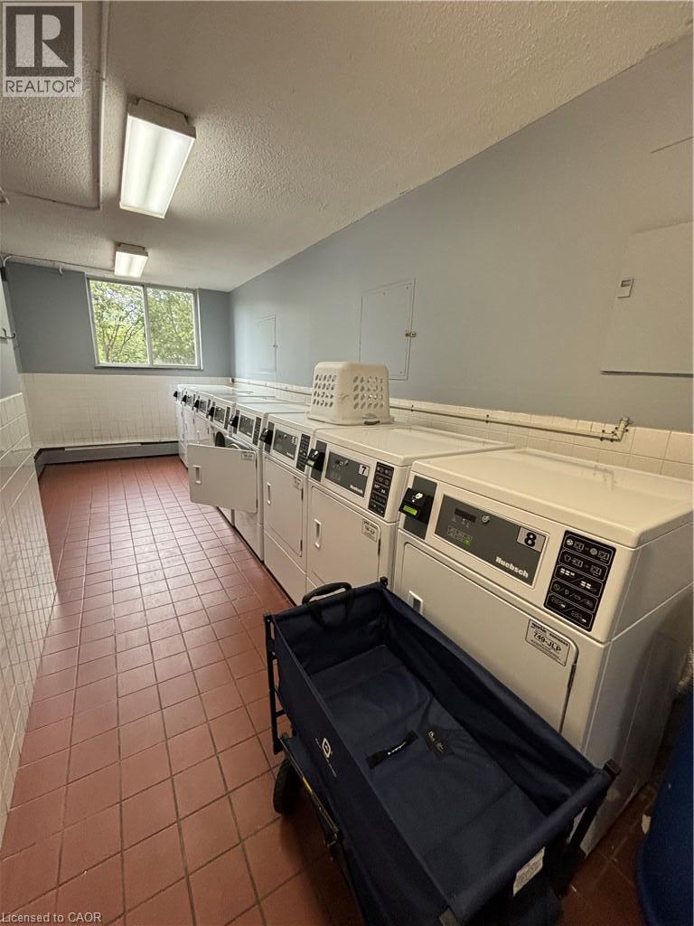 975 Warwick Court Unit# 205, Burlington, Ontario  L7T 3Z7 - Photo 15 - 40859173