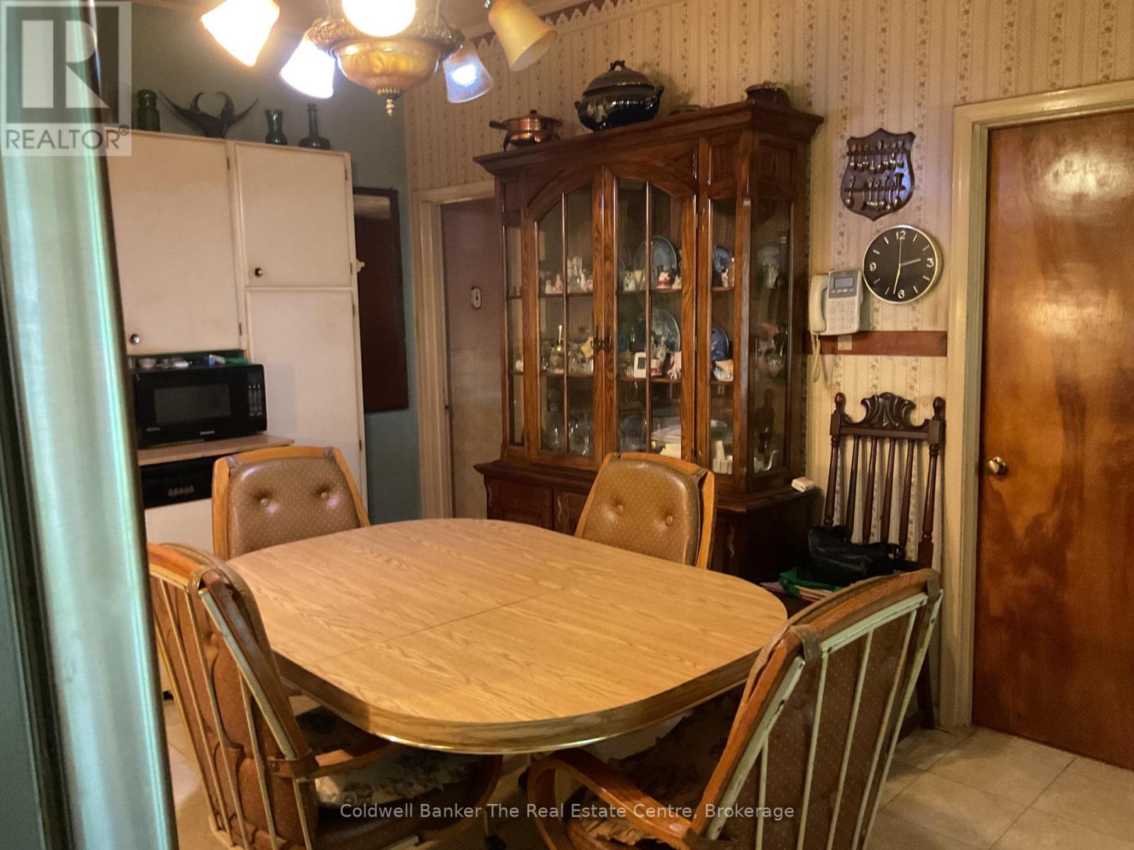 610 John Street S, Gravenhurst, Ontario  P1P 1J9 - Photo 10 - X13724668