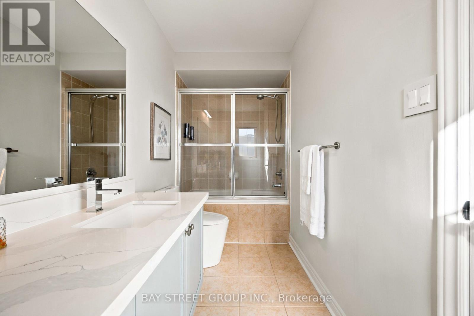 5 Tottenham Court, Markham, Ontario  L6B 1H5 - Photo 37 - N13718226