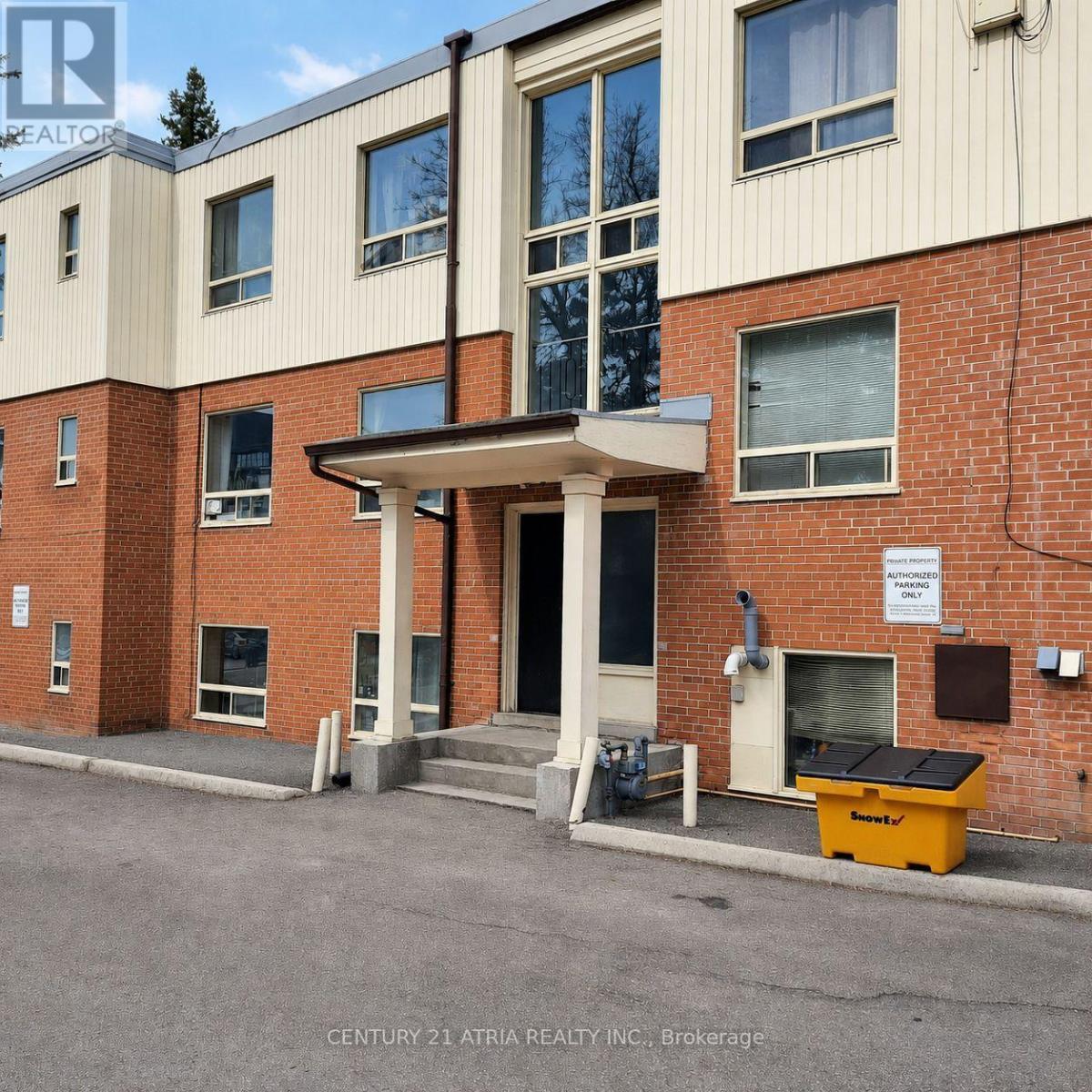 316 Saguenay Avenue, Oshawa, Ontario  L1J 2N1 - Photo 17 - E13713026