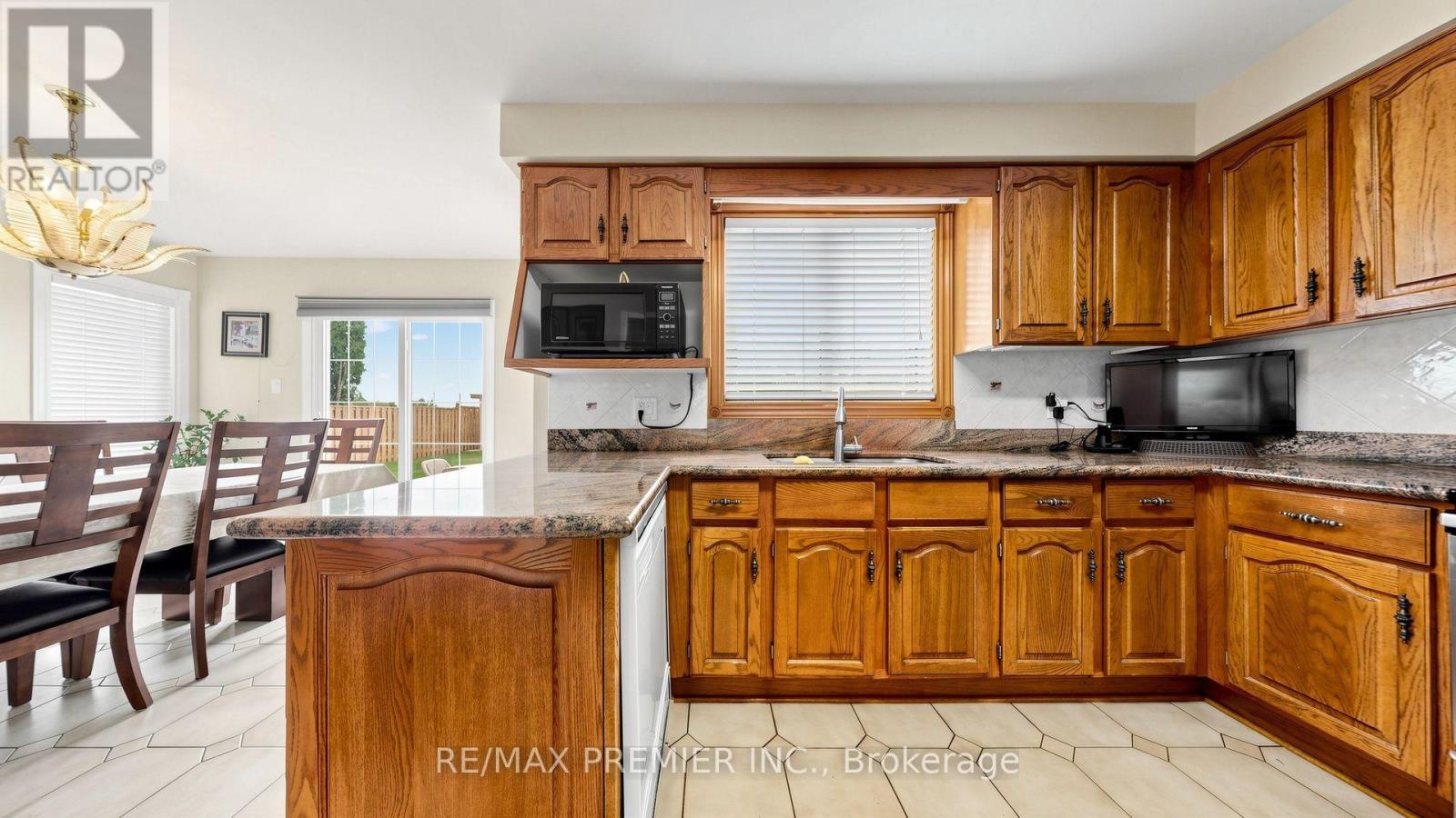 261 Morning Star Drive, Vaughan, Ontario  L4L 6H4 - Photo 16 - N13686284