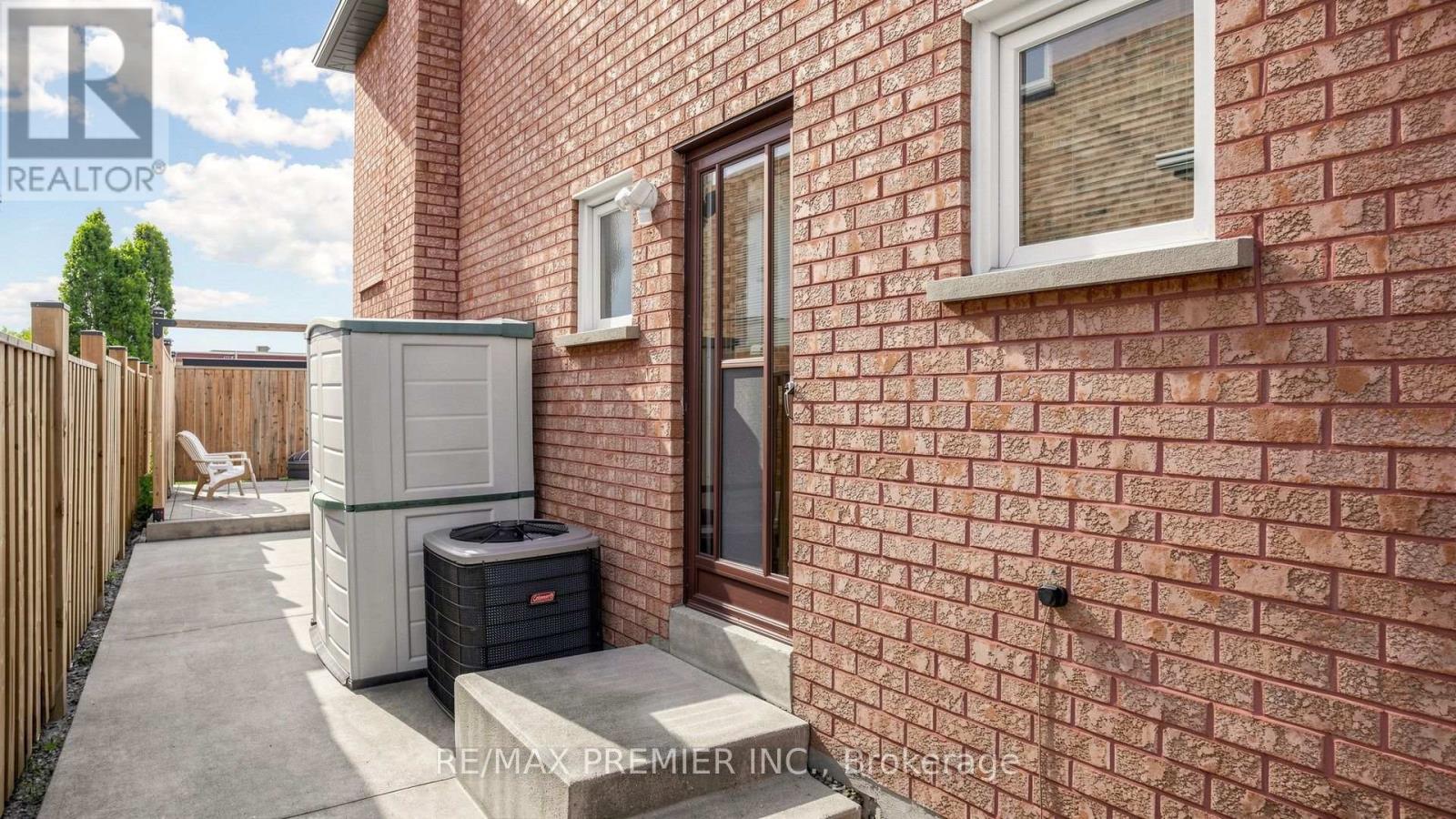 261 Morning Star Drive, Vaughan, Ontario  L4L 6H4 - Photo 34 - N13686284