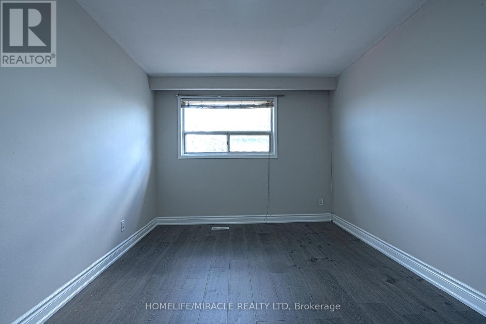 2931 Islington Avenue, Toronto, Ontario  M9L 2K3 - Photo 15 - W13658252