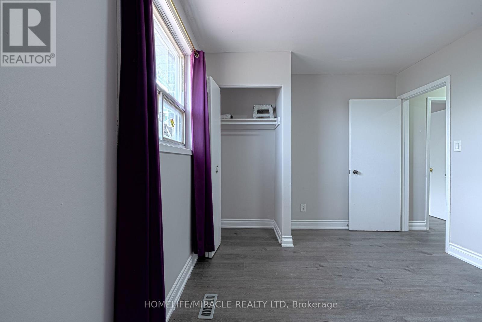 2931 Islington Avenue, Toronto, Ontario  M9L 2K3 - Photo 19 - W13658252