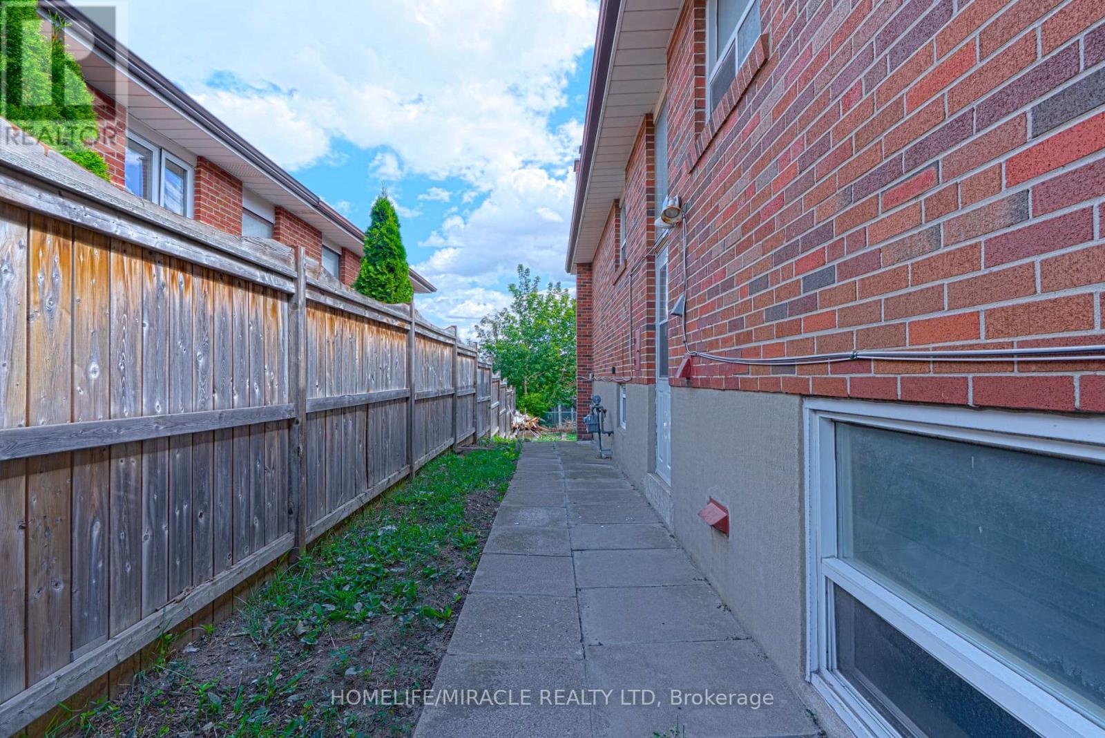2931 Islington Avenue, Toronto, Ontario  M9L 2K3 - Photo 44 - W13658252