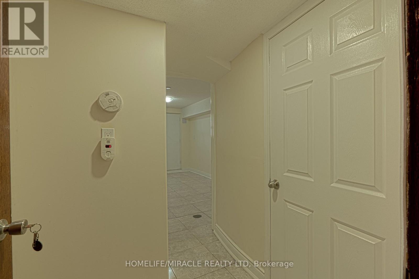 2931 Islington Avenue, Toronto, Ontario  M9L 2K3 - Photo 32 - W13658252