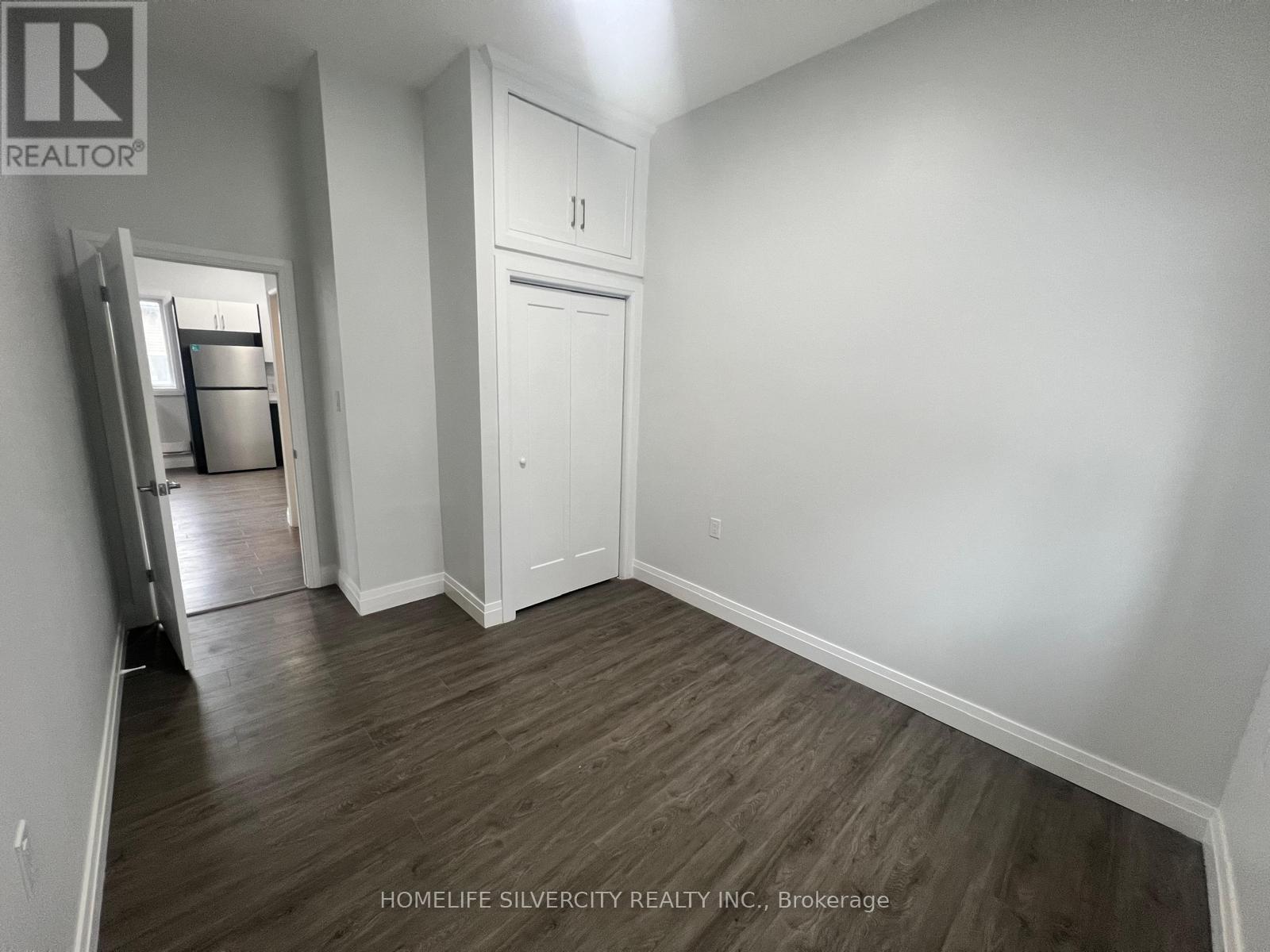 221 Emerson Avenue S, London South, Ontario  N5V 3L5 - Photo 10 - X13707684