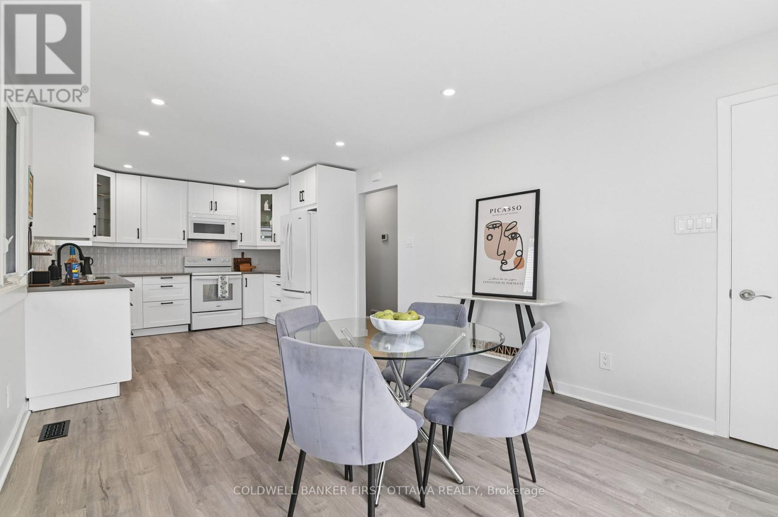 1401 Metz Crescent, Ottawa, Ontario  K1K 3Z7 - Photo 15 - X13724428