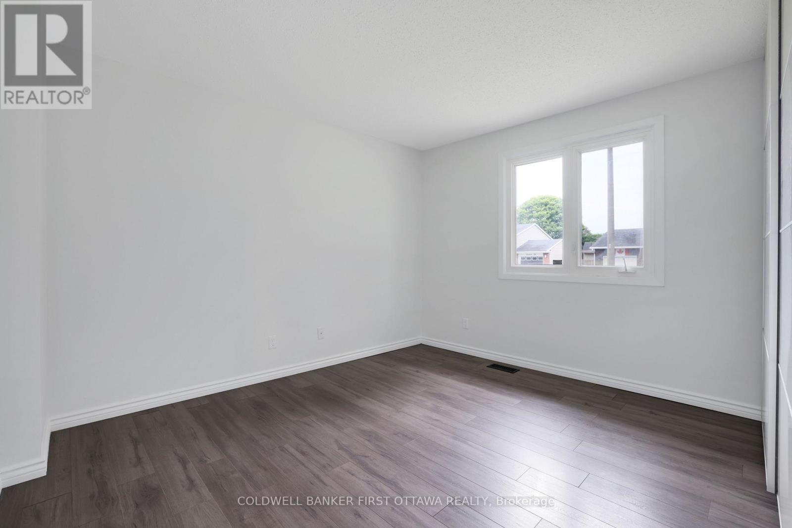 1401 Metz Crescent, Ottawa, Ontario  K1K 3Z7 - Photo 19 - X13724428