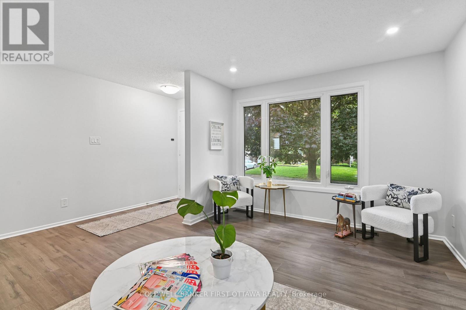 1401 Metz Crescent, Ottawa, Ontario  K1K 3Z7 - Photo 6 - X13724428