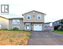 8 Hallihan Drive, Oromocto, New Brunswick
