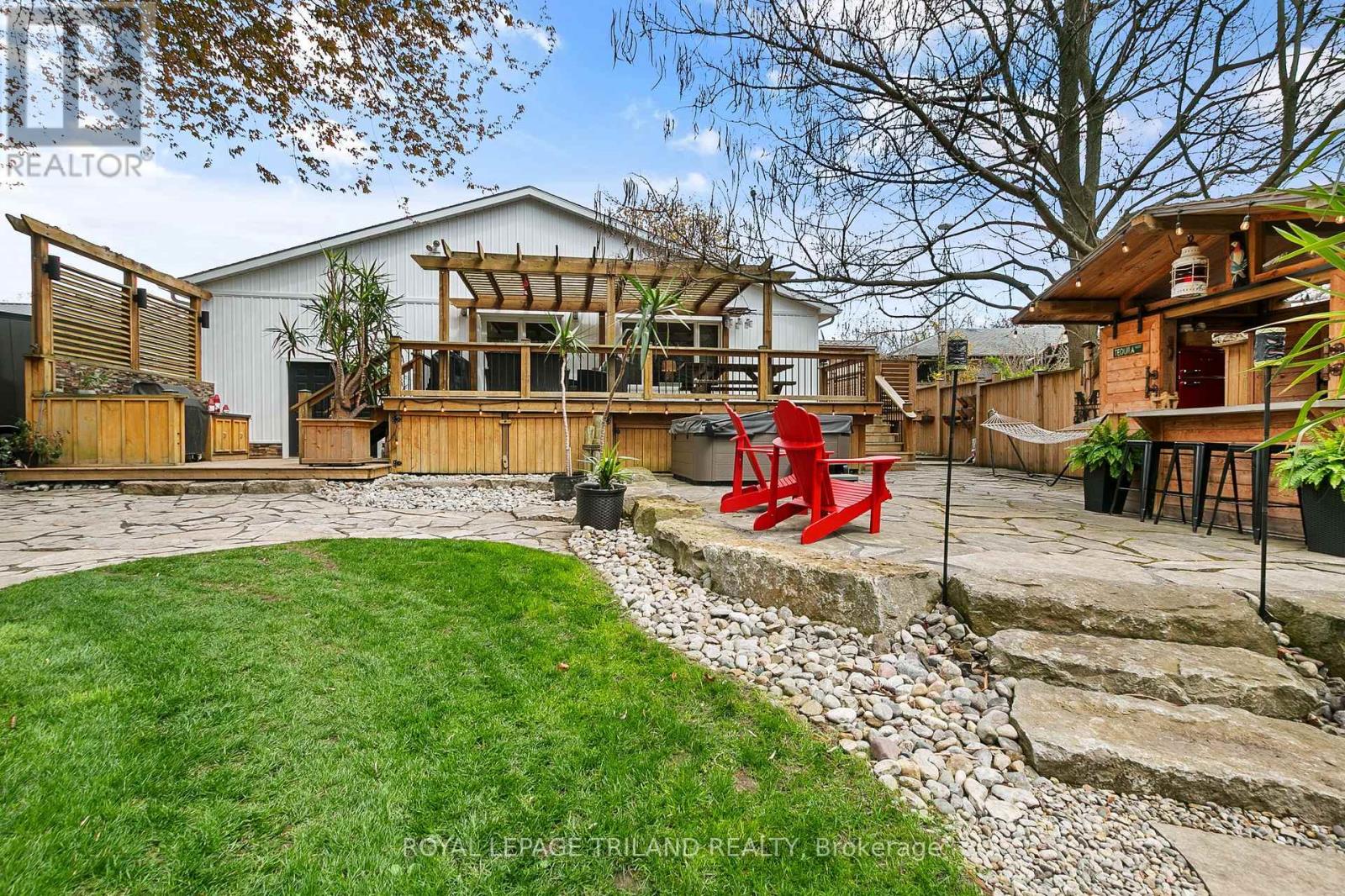 298 Sunset Drive, Central Elgin, Ontario  N5R 3C5 - Photo 31 - X13724706