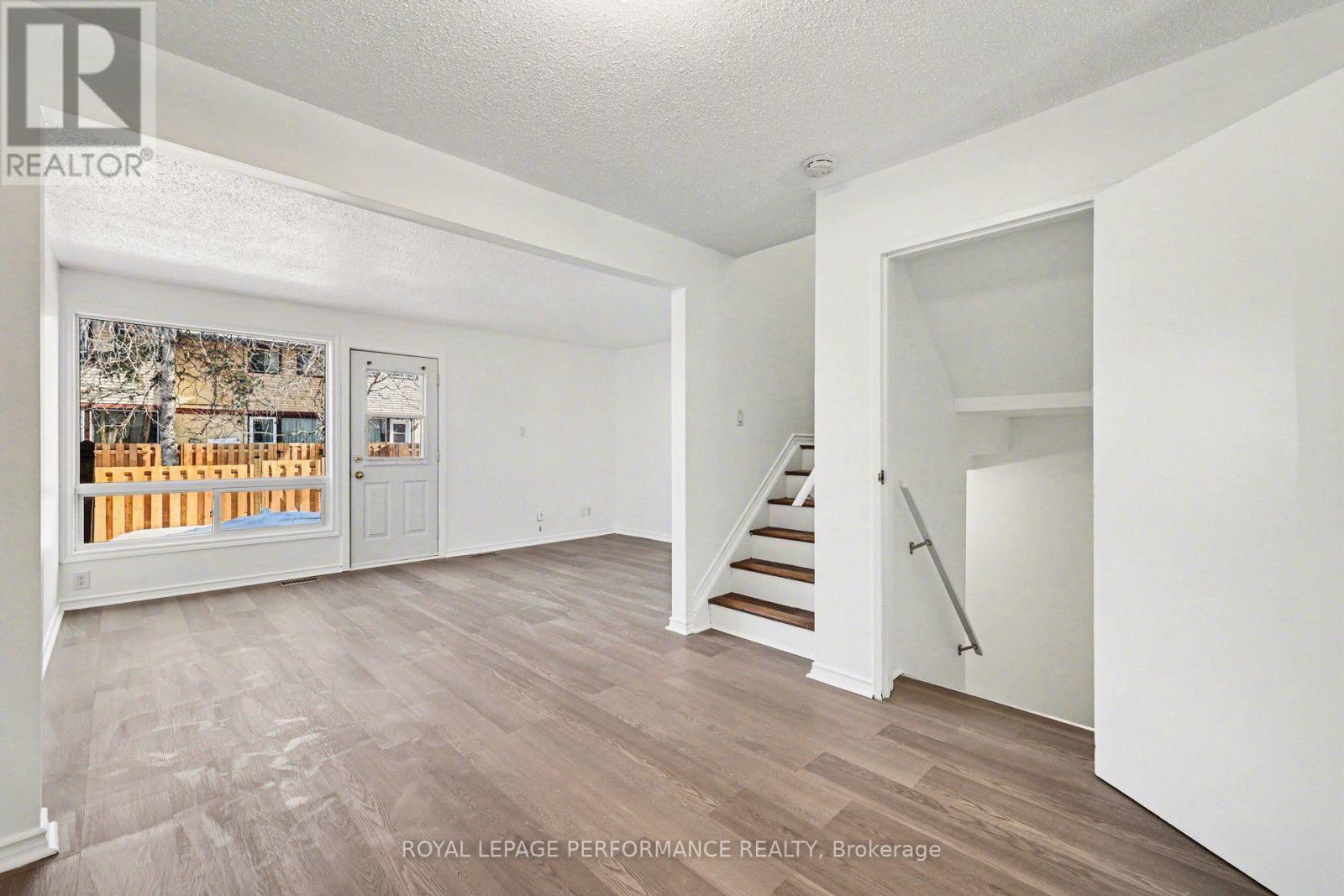 62 - 1584 Feather Lane, Ottawa, Ontario  K1T 1V4 - Photo 8 - X13724708