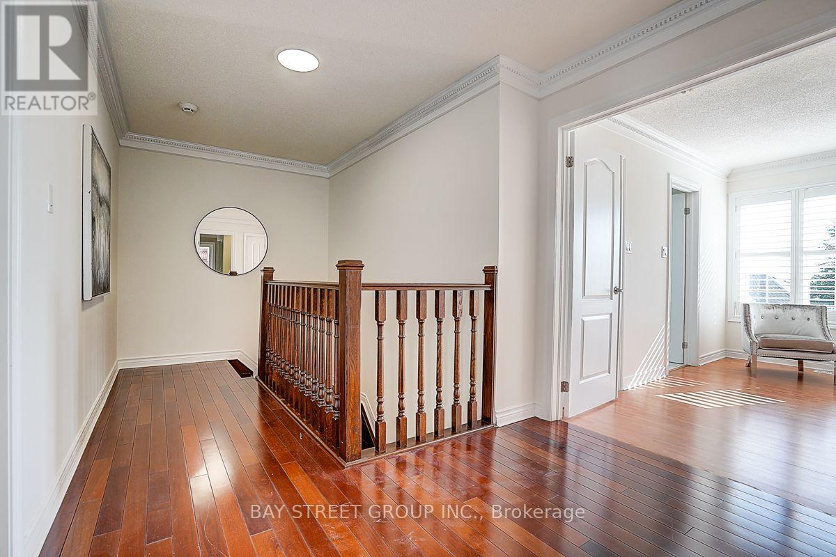 57 Gail Parks Crescent, Newmarket, Ontario  L3X 3B9 - Photo 16 - N13660674