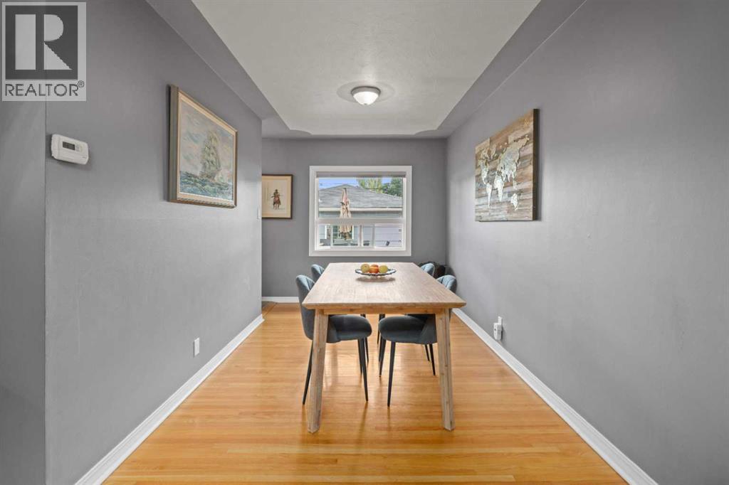 46 Westwood Drive SW, Calgary, Alberta  T3C 2V7 - Photo 7 - A2340895