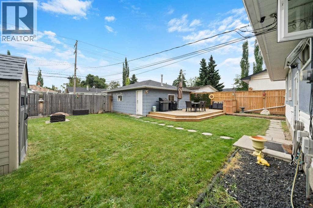 46 Westwood Drive SW, Calgary, Alberta  T3C 2V7 - Photo 31 - A2340895