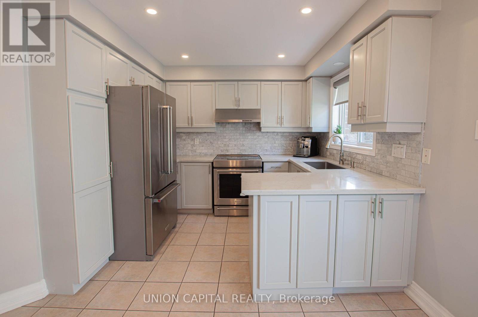 28 Sail Crescent, Vaughan, Ontario  L6A 2Z2 - Photo 13 - N13724710