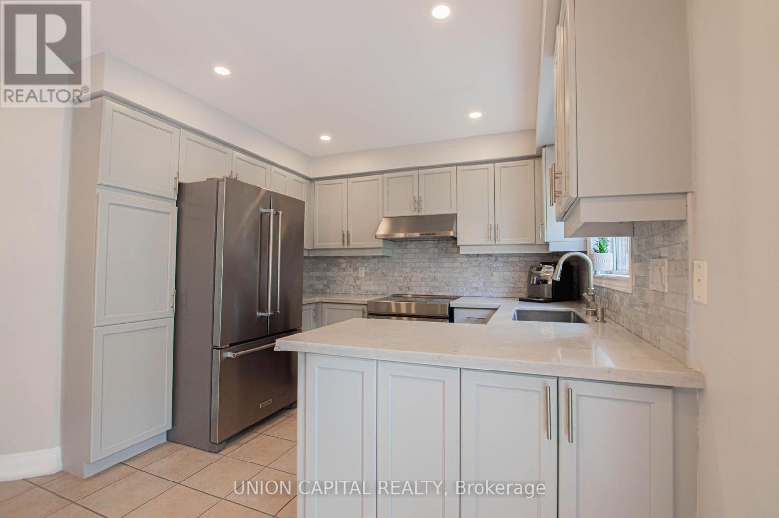 28 Sail Crescent, Vaughan, Ontario  L6A 2Z2 - Photo 14 - N13724710