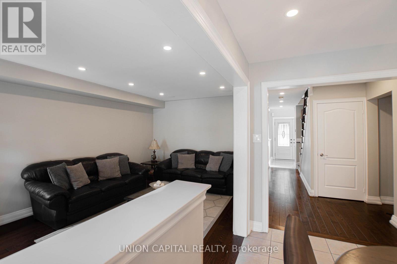 28 Sail Crescent, Vaughan, Ontario  L6A 2Z2 - Photo 16 - N13724710