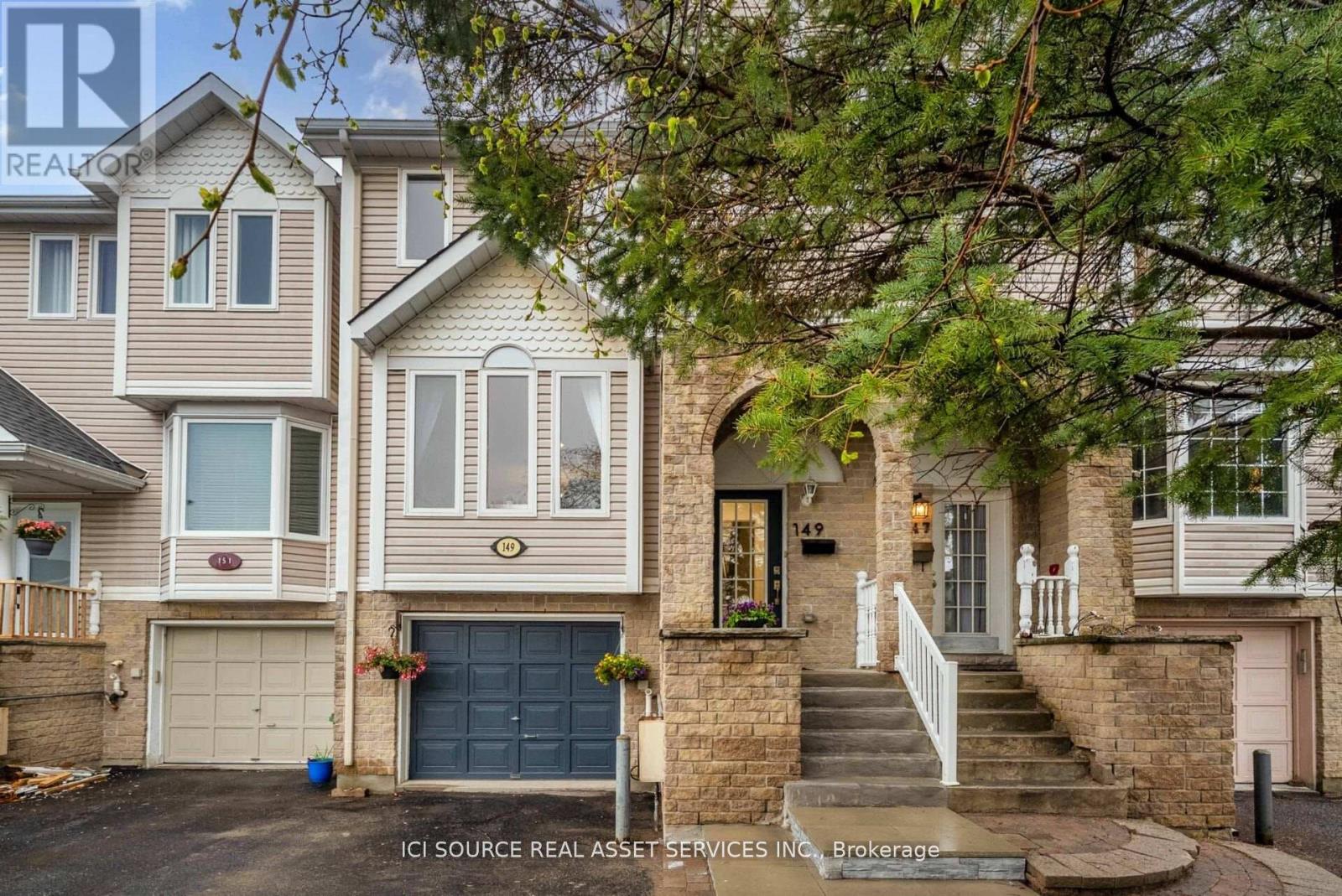 149 WOODGATE WAY, Ottawa, Ontario