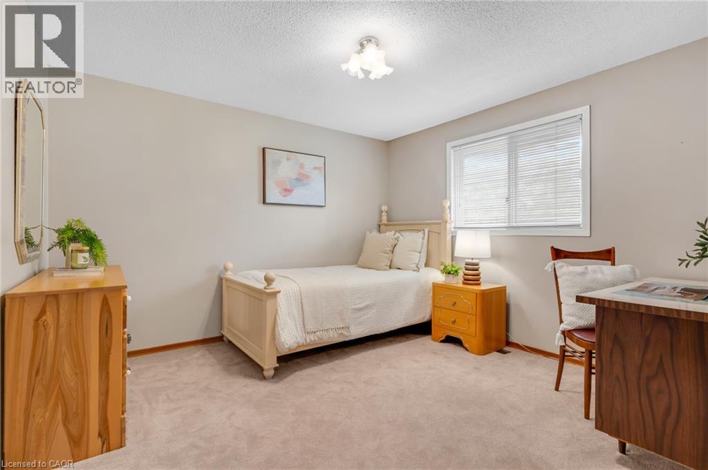 8 Blue Spruce Court, Kitchener, Ontario  N2N 1L1 - Photo 29 - 40858907