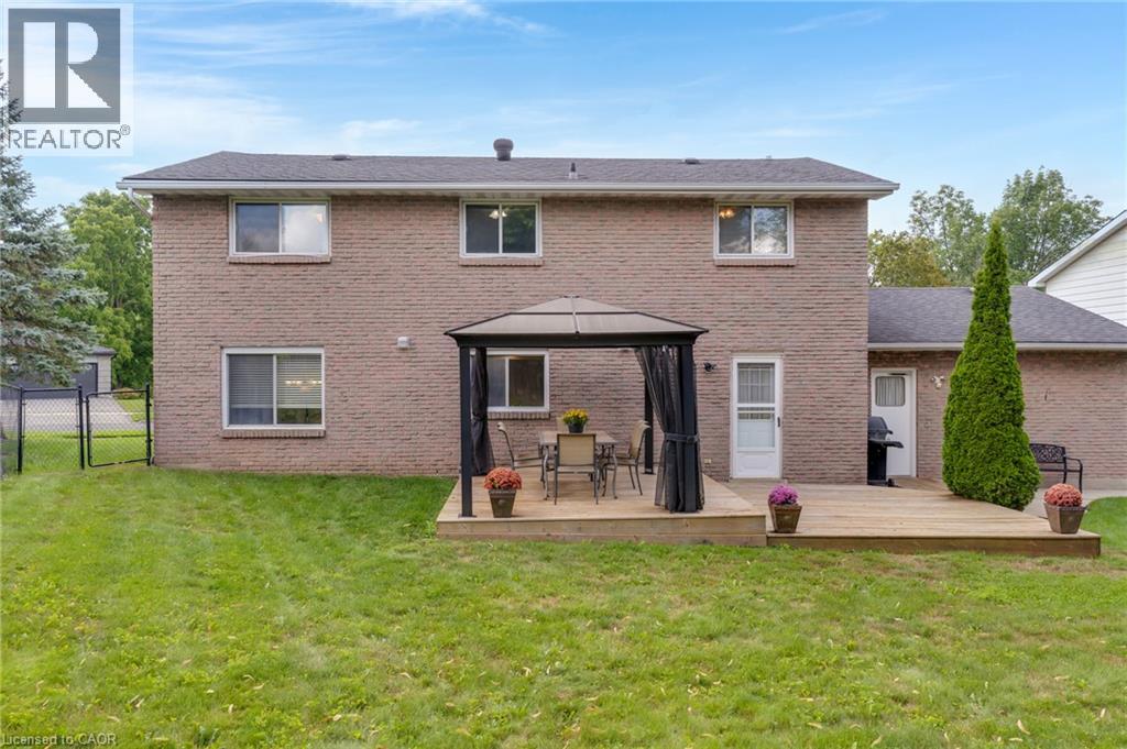 8 Blue Spruce Court, Kitchener, Ontario  N2N 1L1 - Photo 49 - 40858907