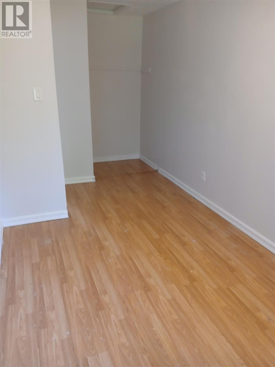 125 Laurier Rd, Elliot Lake, Ontario  P5A 2V1 - Photo 16 - SM262368