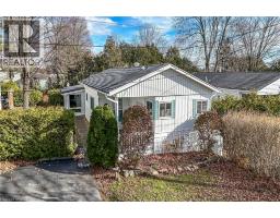 45 PARK Lane, Freelton, Ontario