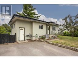 262 THERESA ST, THUNDER BAY, Ontario