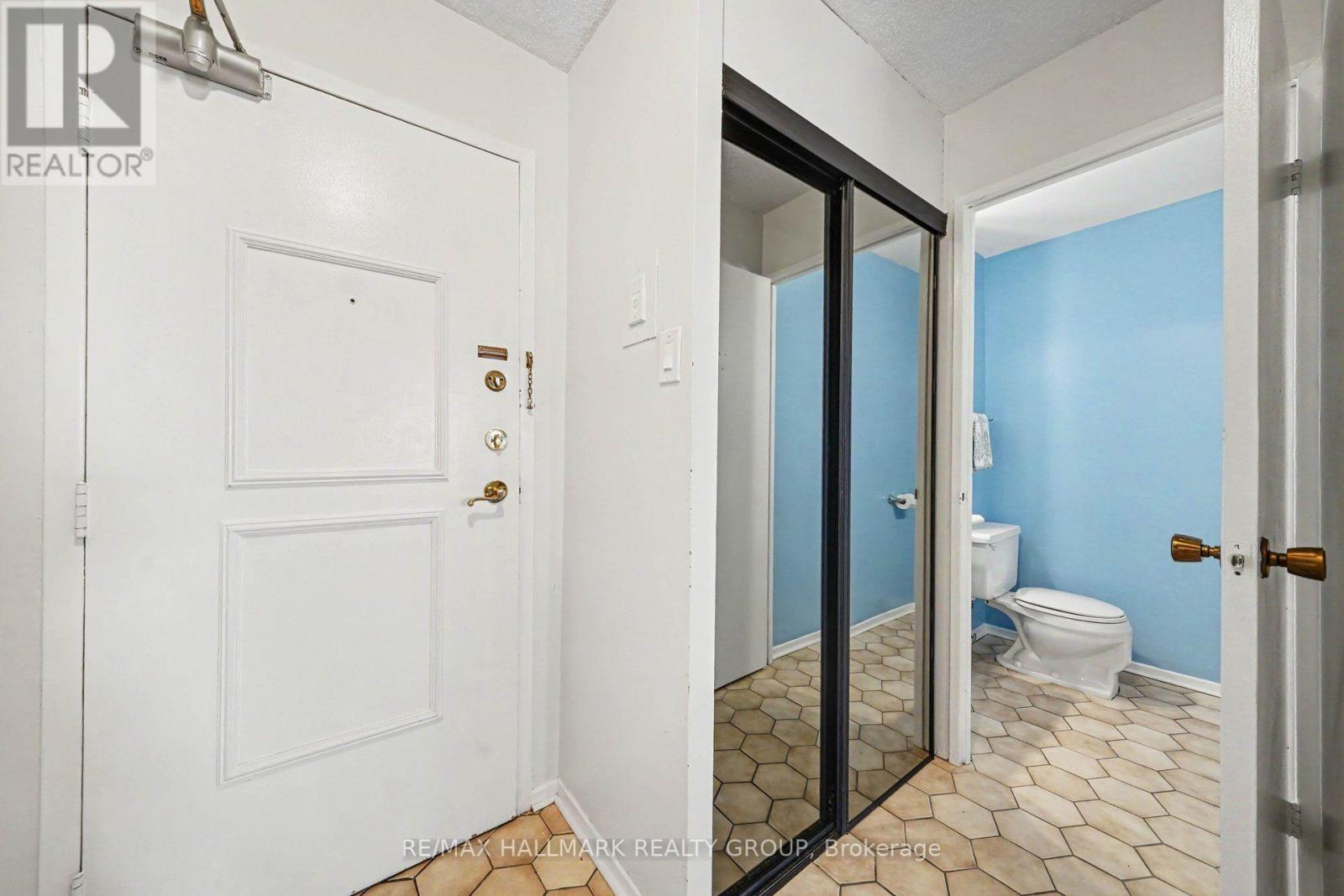 401 - 2630 Southvale Crescent, Ottawa, Ontario  K1B 4S8 - Photo 5 - X13724780