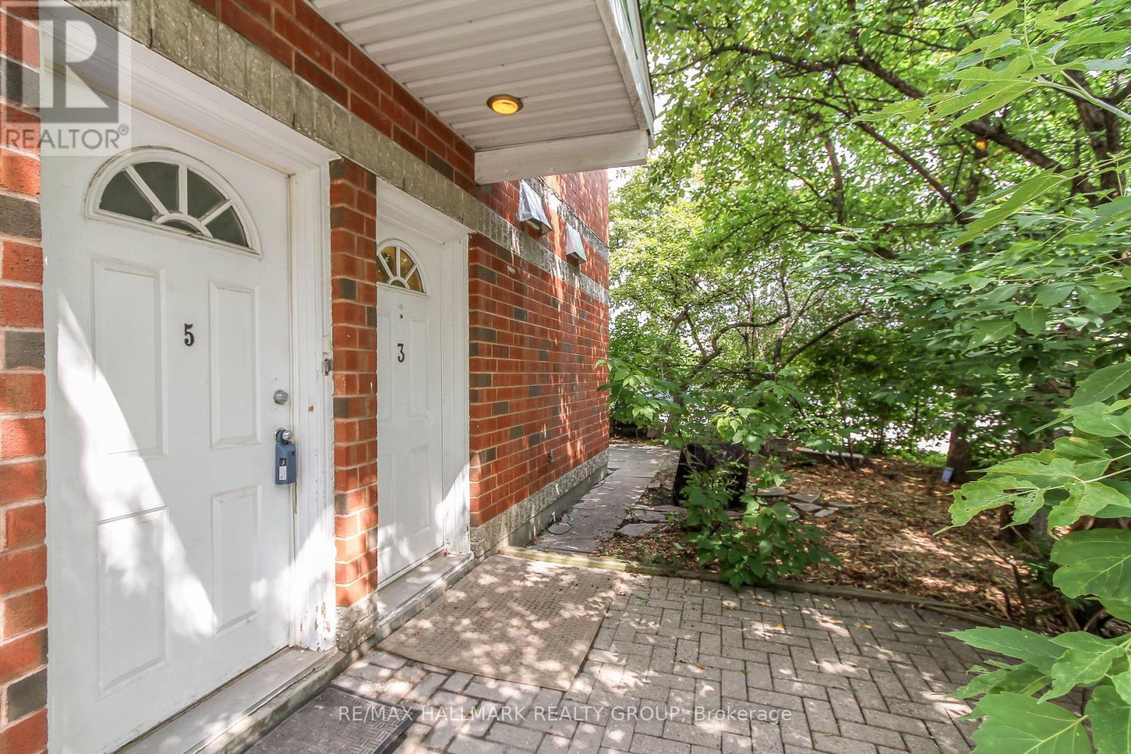 8 - 3 Armstrong Street, Ottawa, Ontario K1Y 4T1 - Photo 2 - X13724788