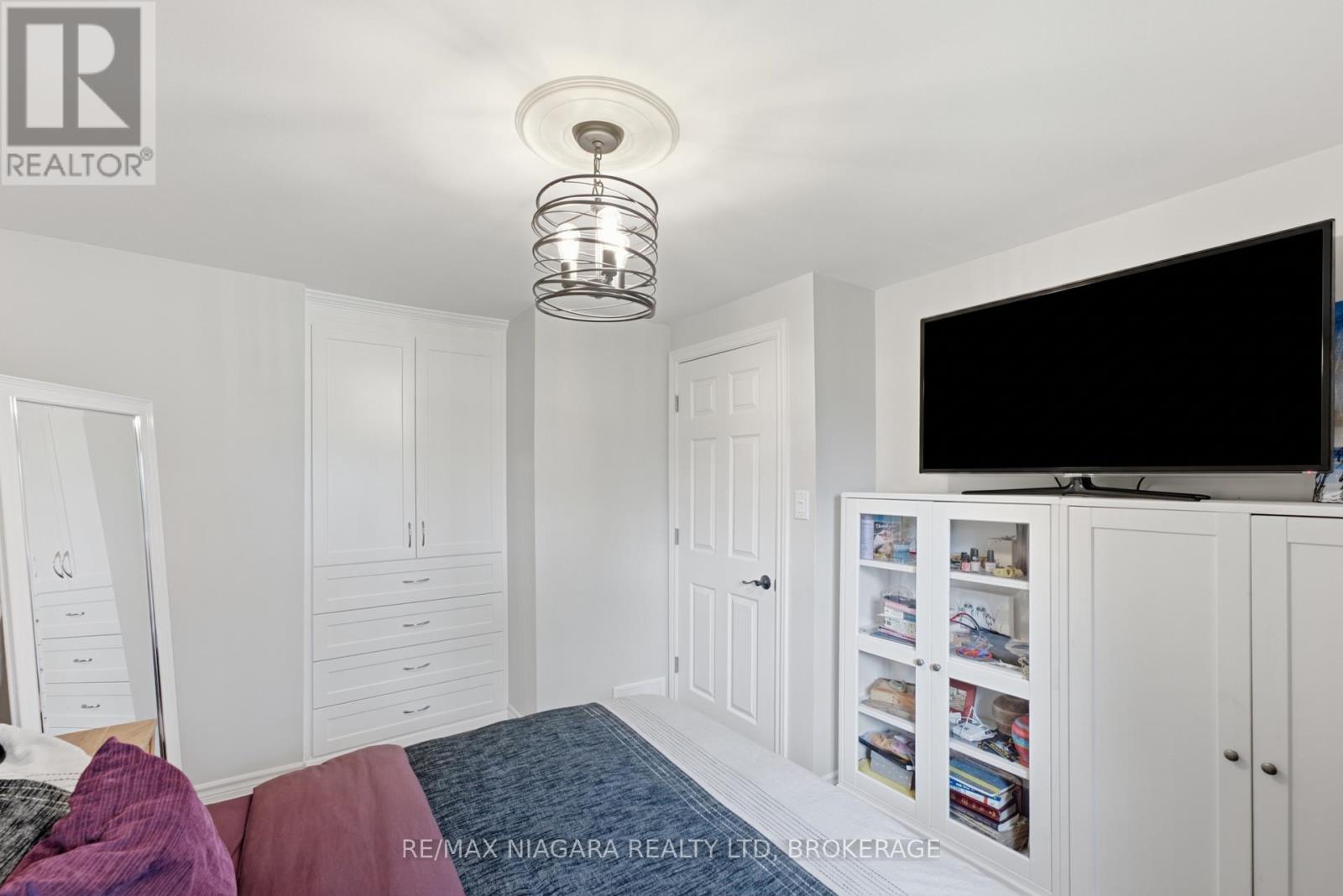 35 - 2 Weiden Street, St. Catharines, Ontario  L2M 6W5 - Photo 12 - X13724760